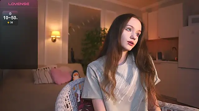 Snapshot of lunaice__ chatting on December 2025 08:08:02 AM lunaice online show from December 2025 08:08:02 AM