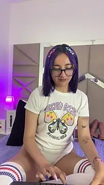 Dreammy Kitty online show from April 2026 01:38:02 PM