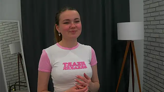 ElmiraZiel online show from December 2025 10:13:01 AM