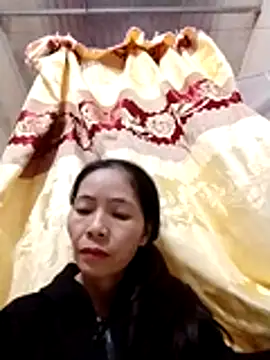 Snapshot of Cool-iponk chatting on December 2025 12:21:01 PM Cool-iponk online show from December 2025 12:21:01 PM