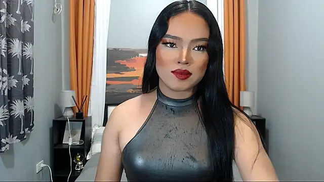 Fantacyloverr online show from February 2026 12:00:01 PM