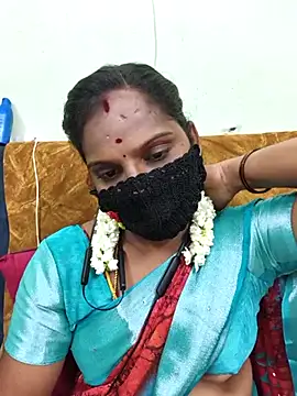 Snapshot of Tamil_Pallavi chatting on April 2026 05:40:01 PM Tamil Pallavi online show from April 2026 05:40:01 PM