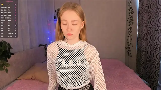 MaireLanda online show from March 2026 04:27:01 AM