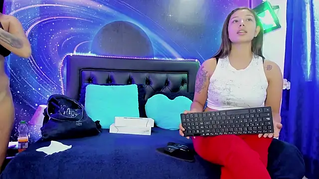 Snapshot of liittleangelss_ chatting on June 2026 07:35:02 PM liittleangelss online show from June 2026 07:35:02 PM