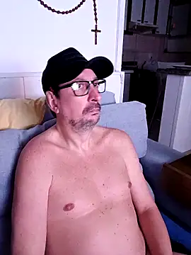FocussedFreckle online show from May 2026 05:34:01 AM