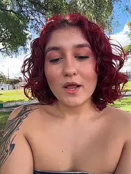 Snapshot of MissSavage_ chatting on June 2026 07:59:01 PM MissSavage online show from June 2026 07:59:01 PM