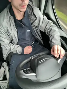 Snapshot of Davide9910x chatting on December 2025 12:10:01 PM Davide9910x online show from December 2025 12:10:01 PM