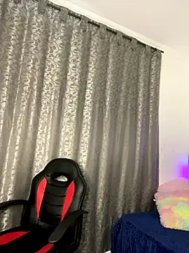 Snapshot of NATALIA_EF chatting on December 2025 12:25:01 PM NATALIA EF online show from December 2025 12:25:01 PM