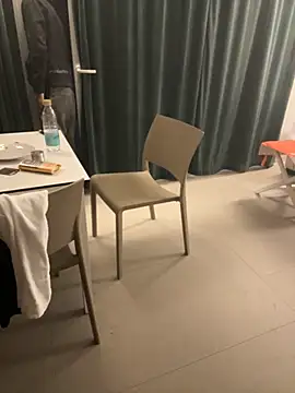 Snapshot of andresbale chatting on December 2025 02:09:02 AM andresbale online show from December 2025 02:09:02 AM