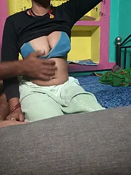 Hotgirl AN online show from April 2026 04:53:02 PM