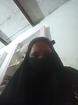 Snapshot of Your-shreya143 chatting on December 2025 04:47:02 PM Your-shreya143 online show from December 2025 04:47:02 PM