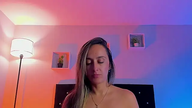 Victoria Rose  online show from February 2026 06:22:01 AM