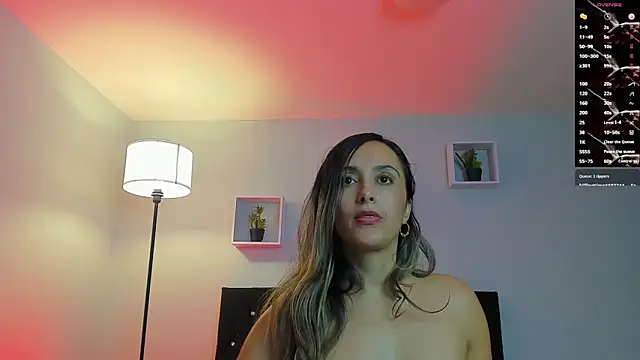 Snapshot of Victoria_Rose_ chatting on June 2026 02:53:01 AM Victoria Rose online show from June 2026 02:53:01 AM