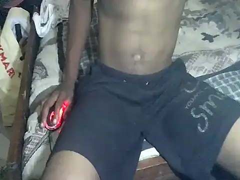 londanirc online show from December 2025 02:33:01 PM