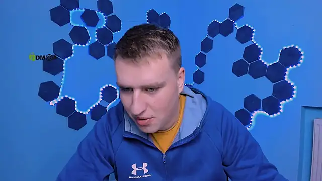 Snapshot of derek_hawk_ chatting on December 2025 12:44:02 PM derek hawk online show from December 2025 12:44:02 PM