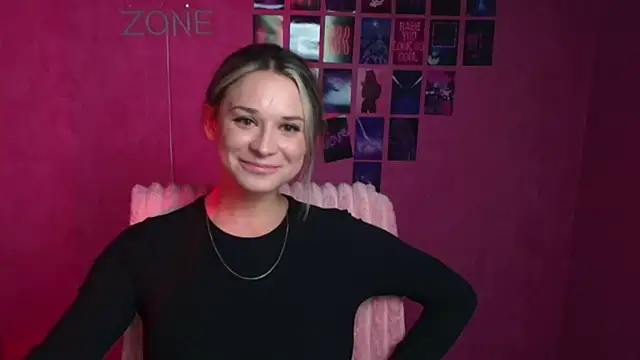 Melodie Aster online show from February 2026 02:05:01 PM