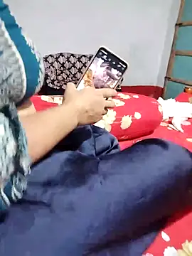 hottyrose69 online show from April 2026 07:58:02 AM