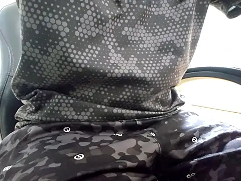 kaizer826 online show from December 2025 11:15:02 AM