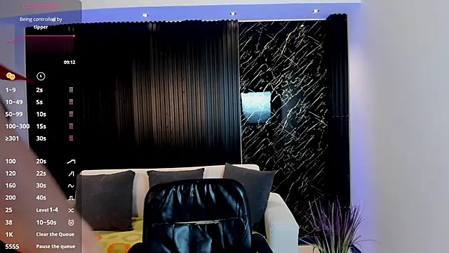 TiffanyHoustton online show from April 2026 12:50:02 PM