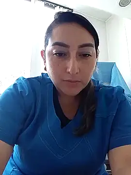 Valeria montana  online show from December 2025 05:30:01 PM