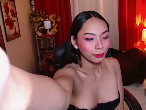 Snapshot of kylieEmparado chatting on June 2026 10:54:02 AM kylieEmparado online show from June 2026 10:54:02 AM