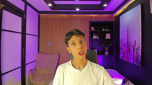 Snapshot of Jamess_Carterr_ chatting on February 2026 08:47:01 PM Jamess Carterr online show from February 2026 08:47:01 PM