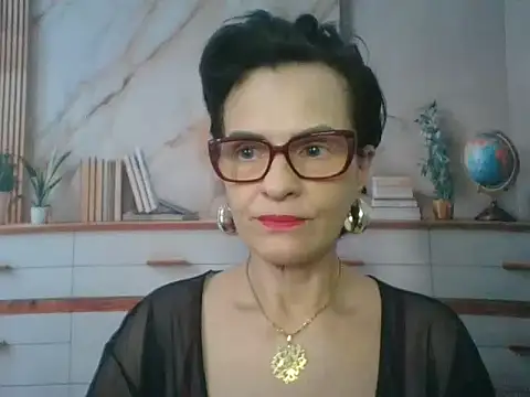 Luna-Hot0802 online show from December 2025 12:45:01 PM