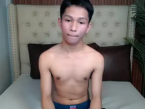 TheBoyAboveYou online show from March 2026 05:29:01 PM