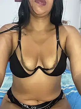 Snapshot of Jennmyller_ chatting on June 2026 07:29:01 PM Jennmyller online show from June 2026 07:29:01 PM