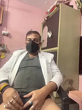 Snapshot of yoyoyohunny chatting on December 2025 10:20:01 AM yoyoyohunny online show from December 2025 10:20:01 AM