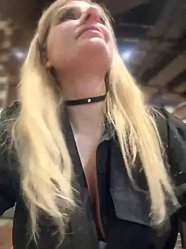 Betsy online show from December 2024 01:45:02 PM