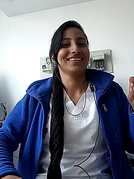 Snapshot of Vera_Luna_ chatting on December 2025 06:03:01 PM Vera Luna online show from December 2025 06:03:01 PM