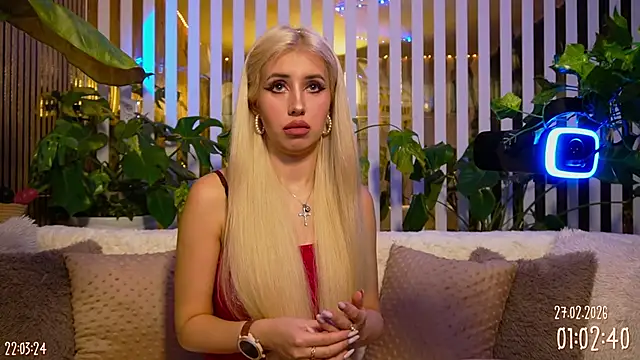 Snapshot of FlowweerGirl chatting on February 2026 07:03:02 PM FlowweerGirl online show from February 2026 07:03:02 PM