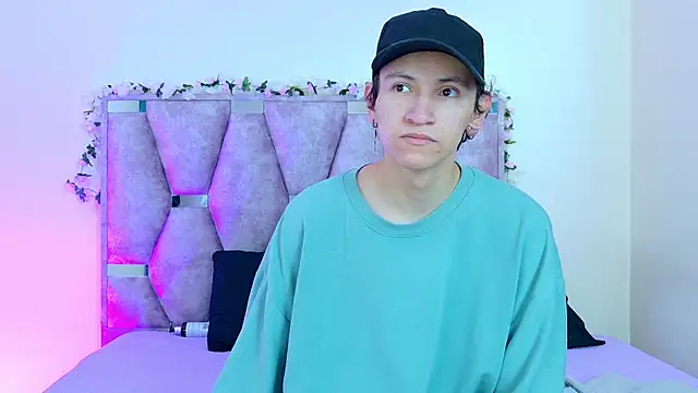 iris and damian online show from April 2026 05:18:01 PM