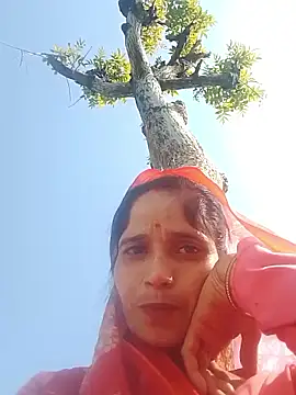 Snapshot of rashi_73 chatting on December 2025 05:45:02 AM rashi 73 online show from December 2025 05:45:02 AM