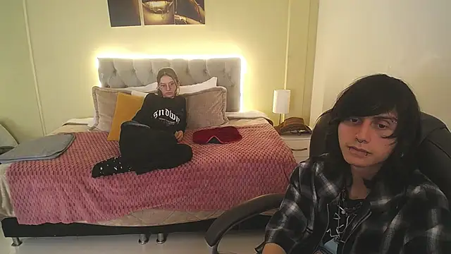 Snapshot of Eros_Nyx_ chatting on December 2025 03:46:02 AM Eros Nyx online show from December 2025 03:46:02 AM