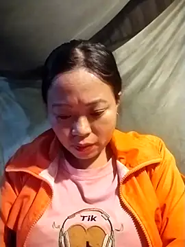 Snapshot of AlilaK2 chatting on December 2025 10:46:02 AM AlilaK2 online show from December 2025 10:46:02 AM