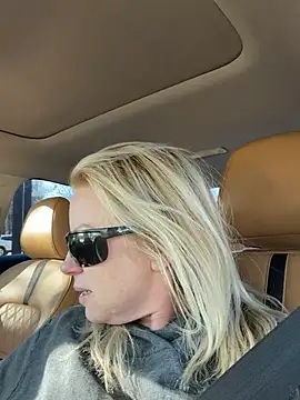 sinfulsara online show from February 2026 08:38:02 PM