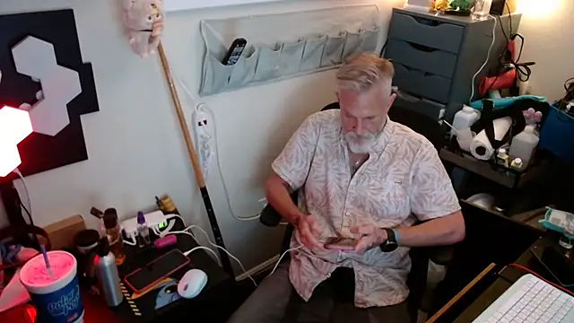 FeNyx Flayme online show from December 2025 07:03:01 AM