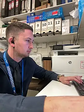 dirtyanal23 online show from March 2026 07:15:02 PM