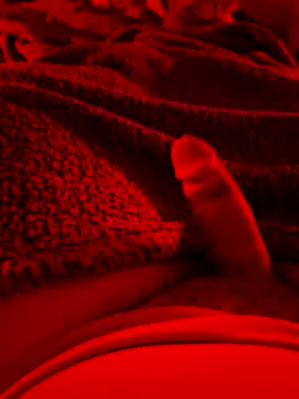 Snapshot of 2004sexy chatting on December 2025 04:49:02 PM 2004sexy online show from December 2025 04:49:02 PM