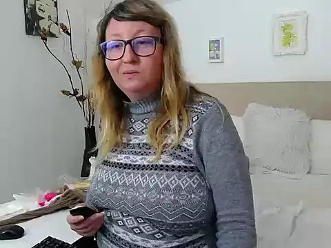 OlgaPavlova online show from April 2026 12:20:02 PM