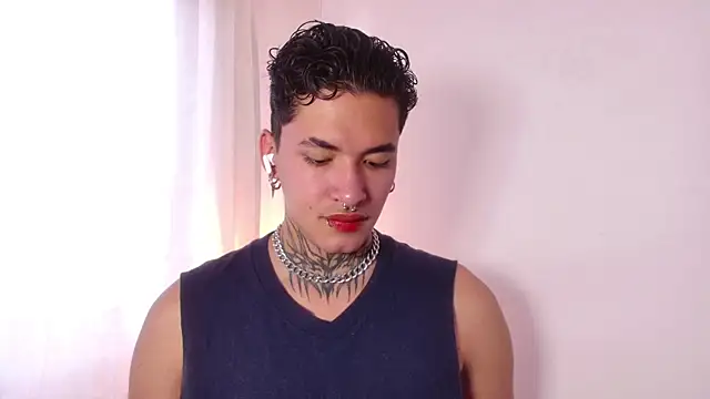 AlecBanne online show from January 2026 07:41:01 PM