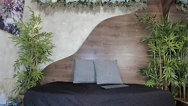 ali miko online show from December 2025 02:02:02 PM