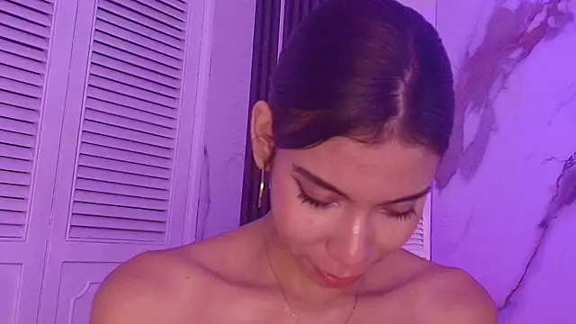 BellaHarpeer online show from March 2026 07:41:02 AM