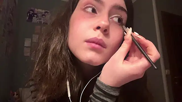 Snapshot of UnaskedGod chatting on December 2025 02:22:02 PM UnaskedGod online show from December 2025 02:22:02 PM