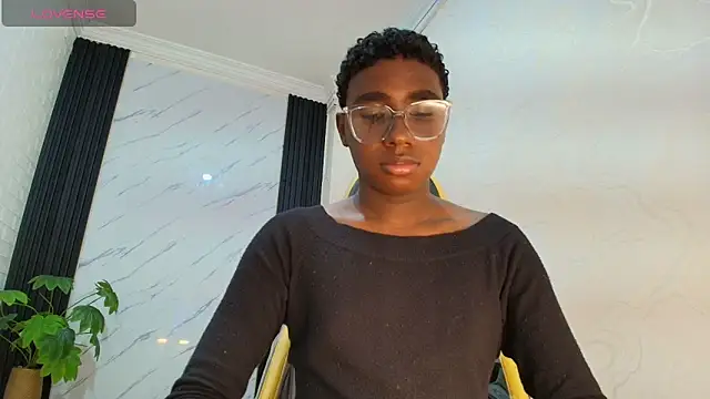 teylor lovee online show from February 2026 08:48:02 PM