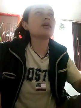 Snapshot of Fog_hot chatting on December 2025 04:28:02 AM Fog hot online show from December 2025 04:28:02 AM