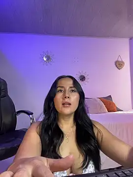 Snapshot of thaily_22 chatting on December 2025 06:49:01 PM thaily 22 online show from December 2025 06:49:01 PM