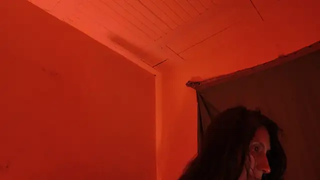 MoonLipsON- online show from April 2026 05:45:02 AM